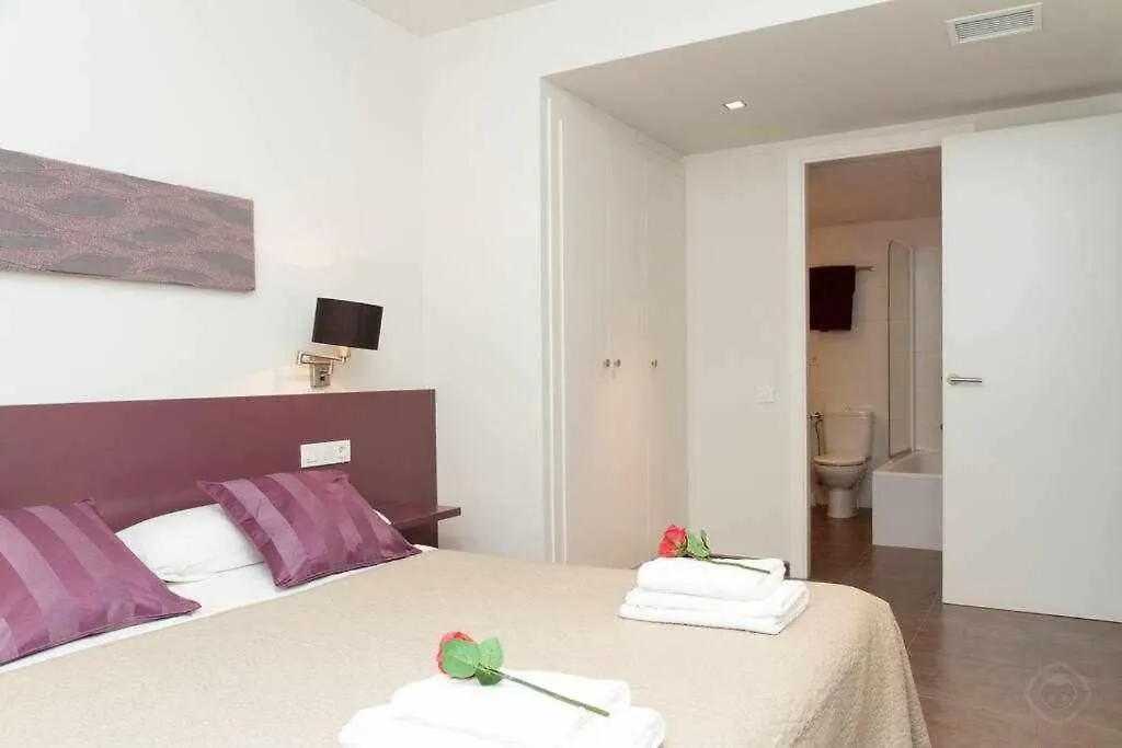 Port VI Apart Centrico Ideal Familias 22 バルセロナ 0*,  スペイン